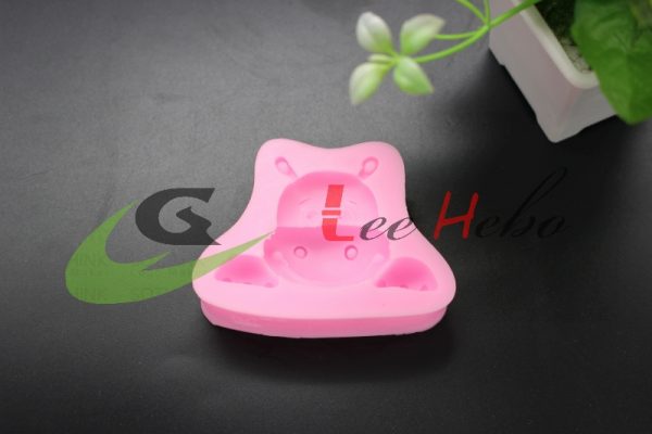 LG216051