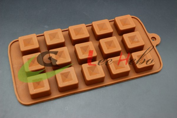 46305